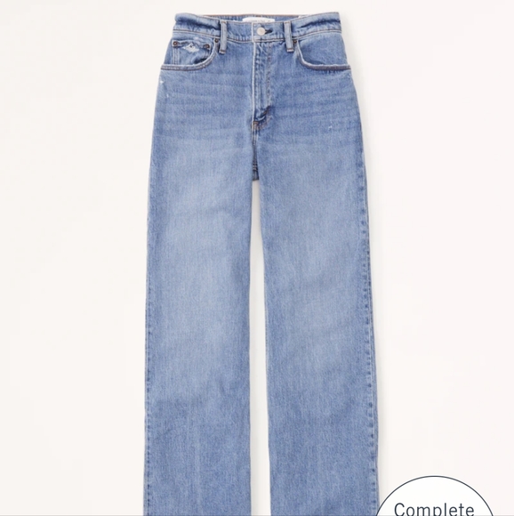 Abercrombie & Fitch Denim - Abercrombie & Fitch High Rise 90's Relaxed Fit Jeans 30/10